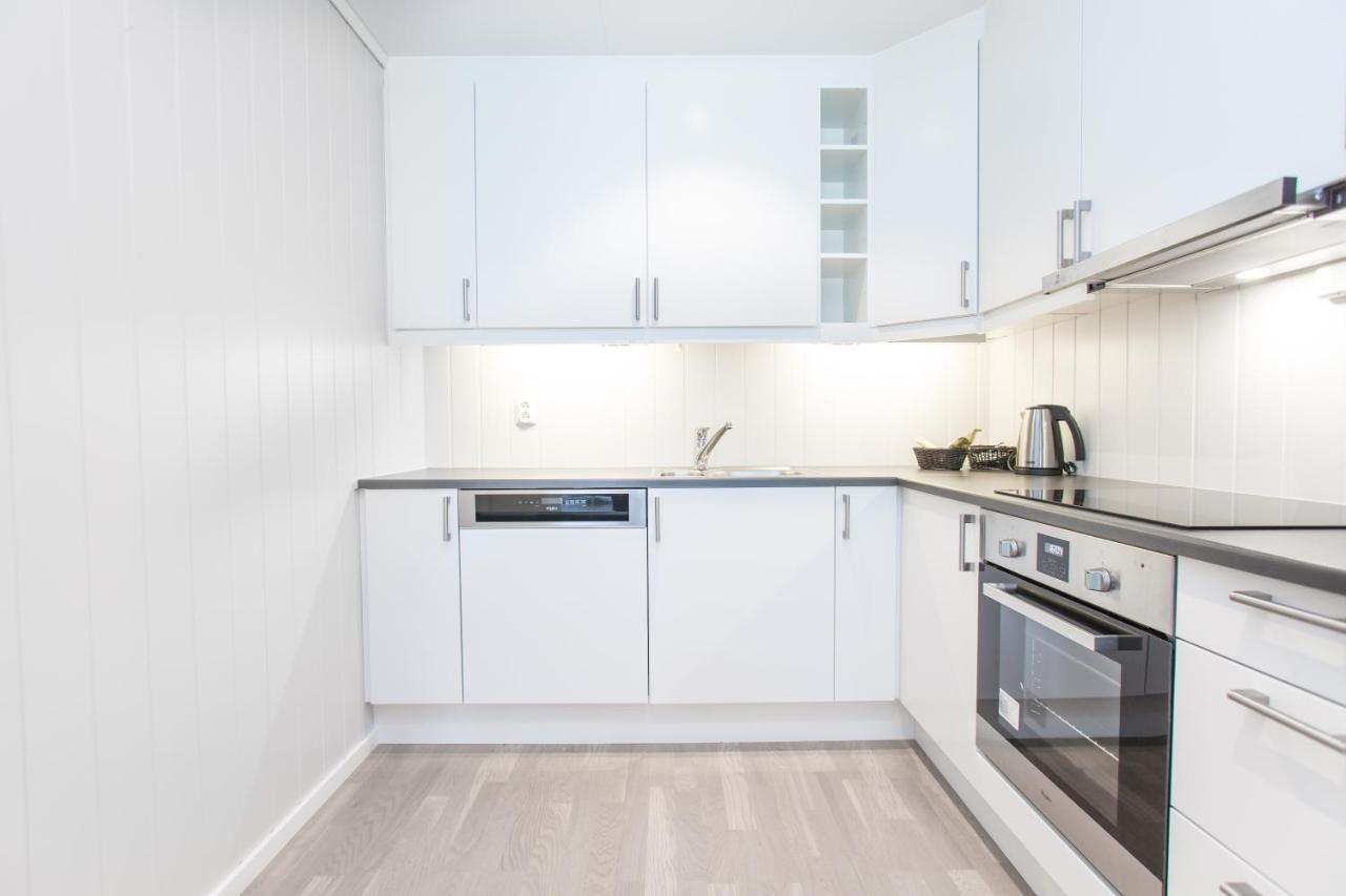 Knutholmen Hotell Kalvåg Exteriör bild